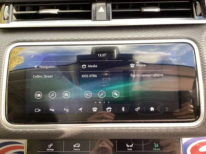 Land Rover Range Rover Velar 2020 photo 5