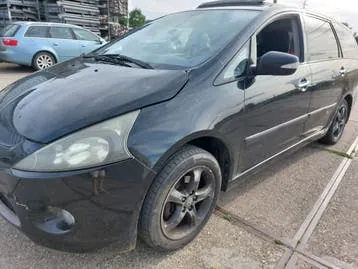 Mitsubishi Grandis