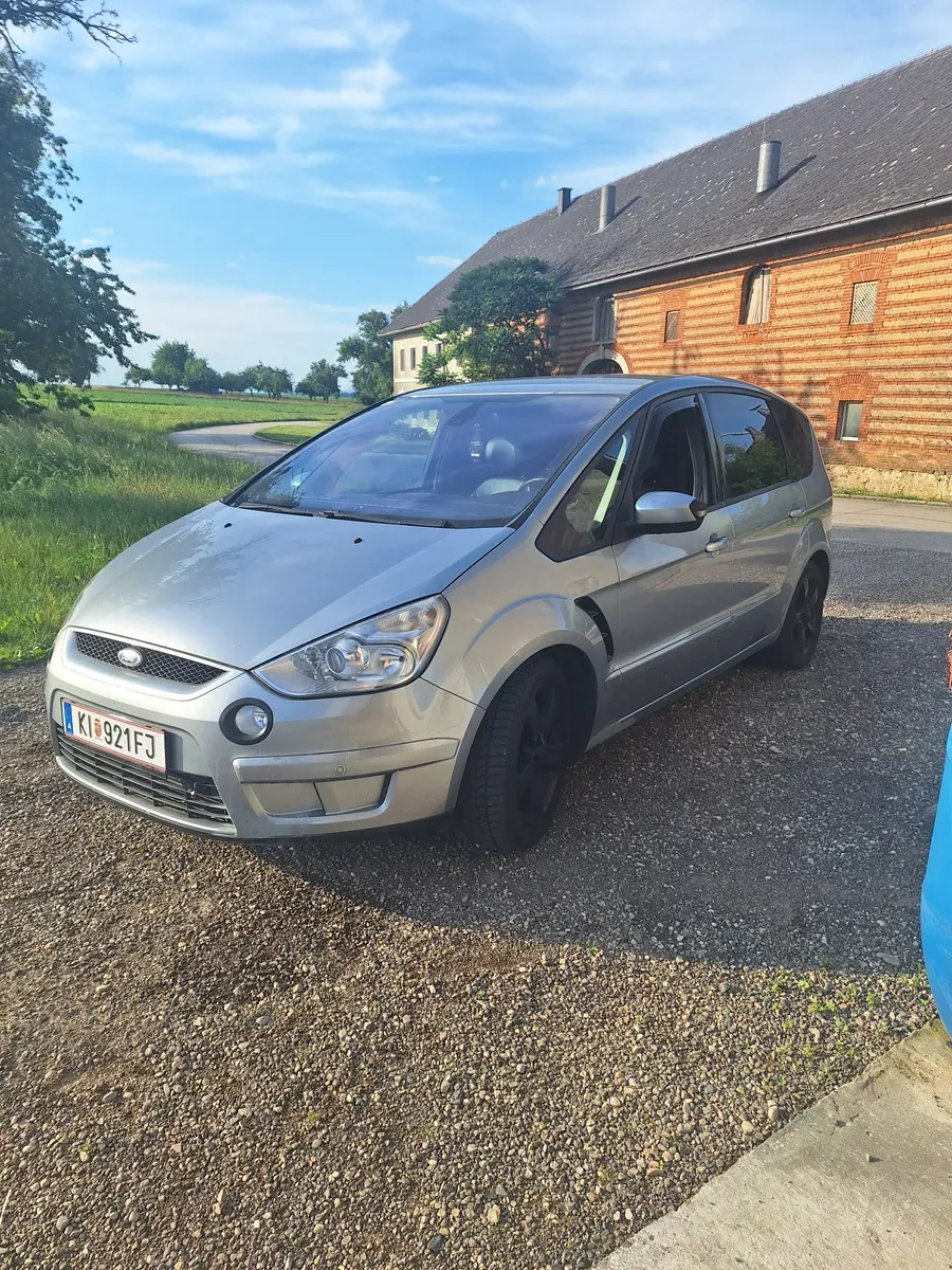 Ford S-Max