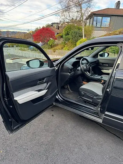 Mazda Mx-30 2023 photo 4