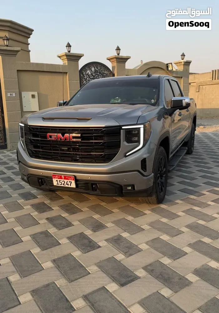 GMC Sierra