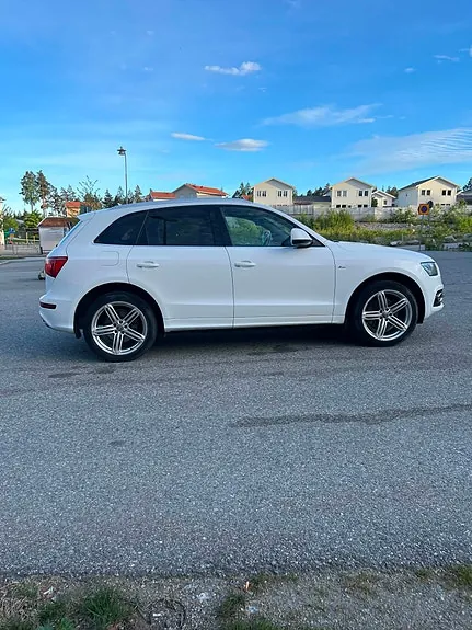 Audi Q5 2012 photo 3