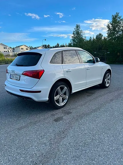 Audi Q5 2012 photo 4