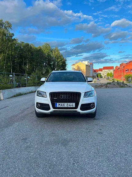 Audi Q5 2012 photo 2