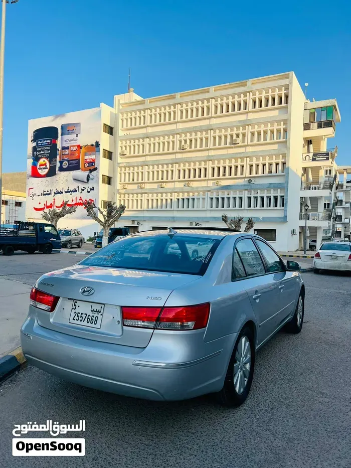 Hyundai Sonata 2009 photo 2