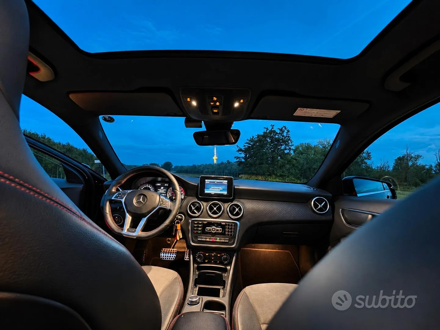 Mercedes-Benz A200 2012 photo 5