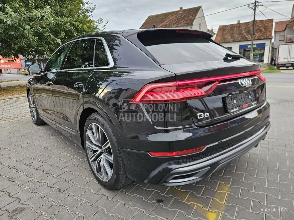 Audi Q8 2022 photo 5