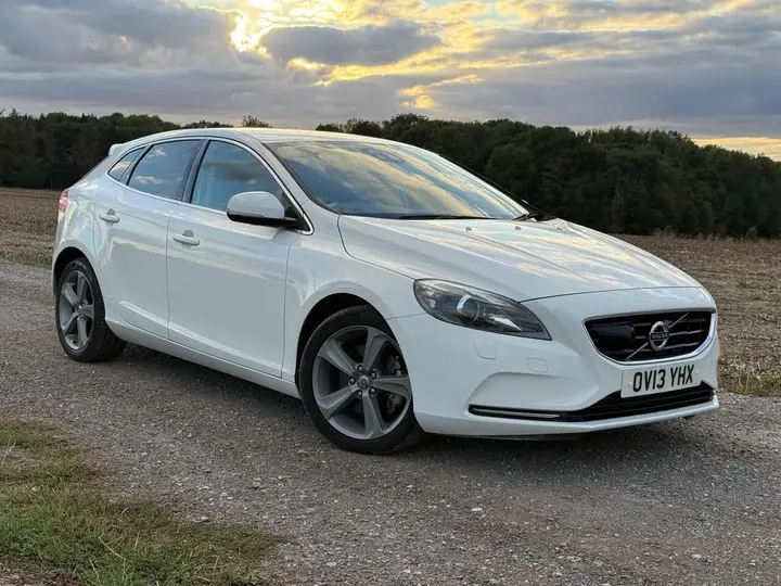 Volvo V40 2013 photo 5