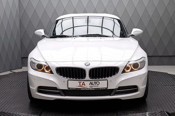 BMW Z4 2010 photo 4