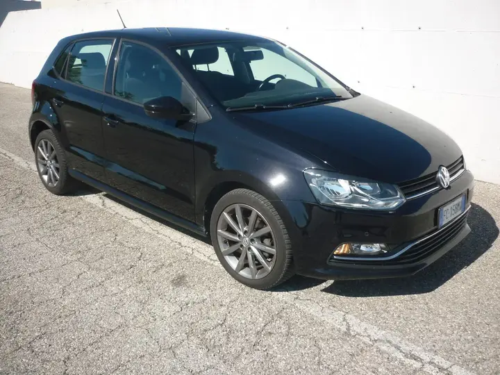 Volkswagen Polo 2016 photo 4