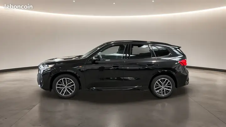 BMW X1 2024 photo 2