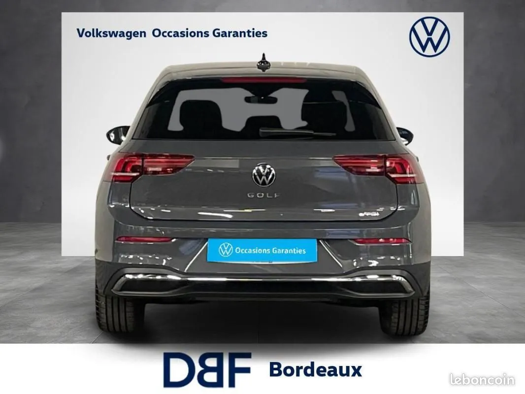 Volkswagen Golf 2024 photo 4