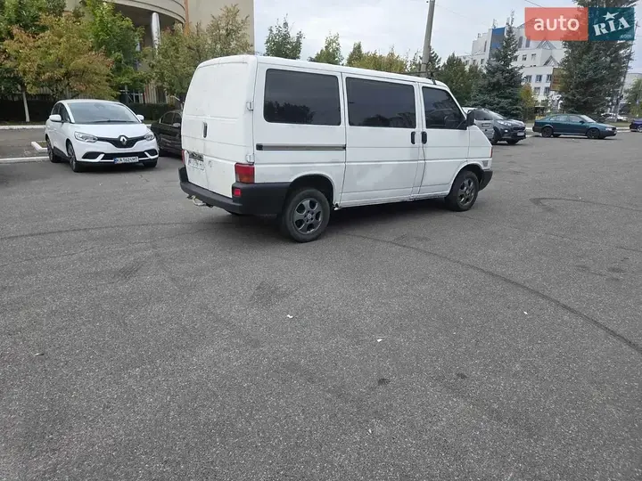 Volkswagen Transporter 2001 photo 2
