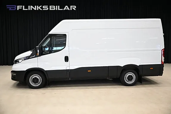Iveco Daily 2023 photo 2