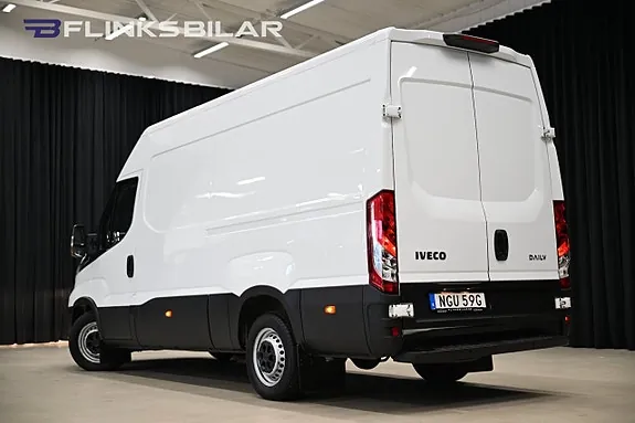 Iveco Daily 2023 photo 4