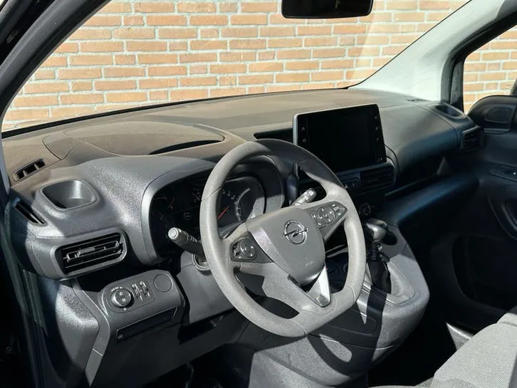Opel Combo 2024 photo 2