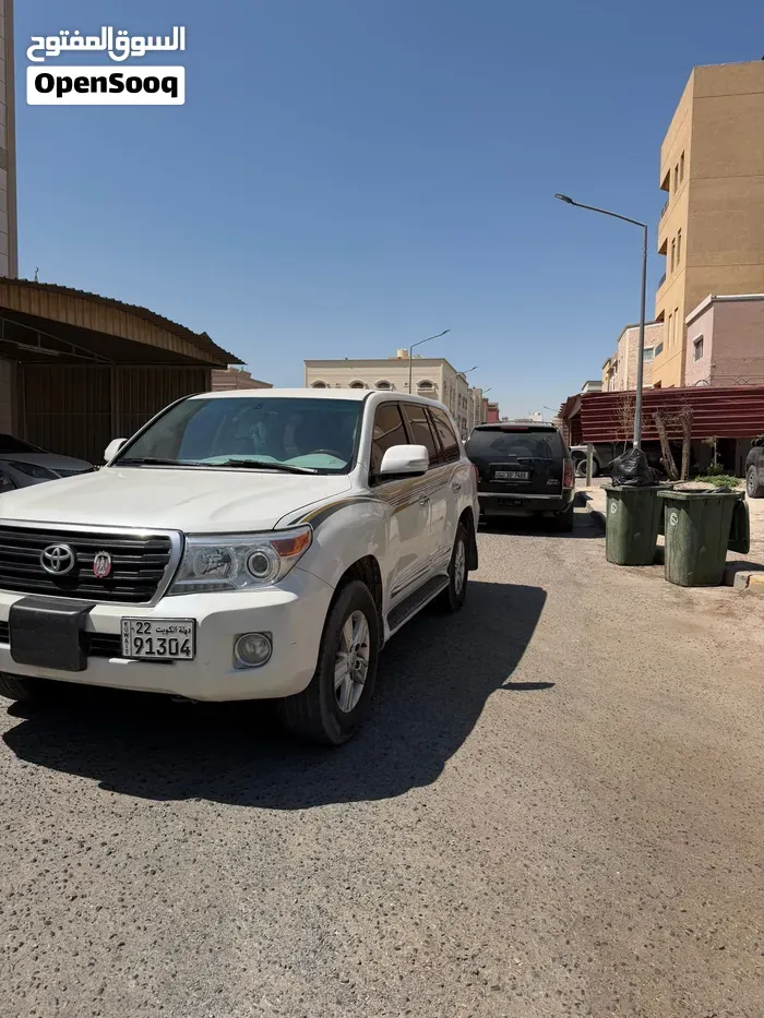 Toyota Land Cruiser 2015 photo 3