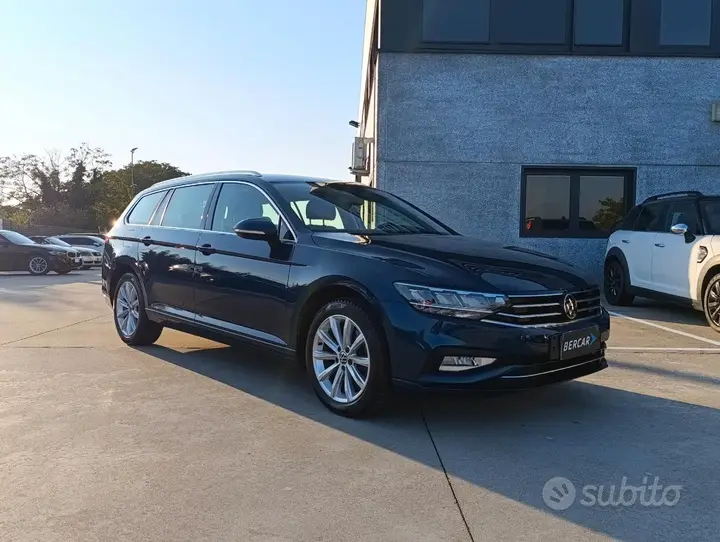 Volkswagen Passat Variant 2022 photo 3