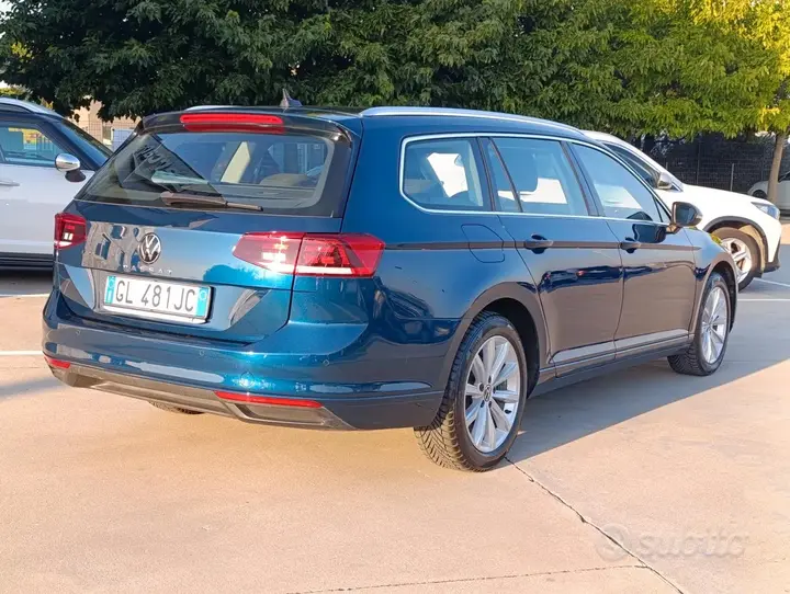 Volkswagen Passat Variant 2022 photo 5