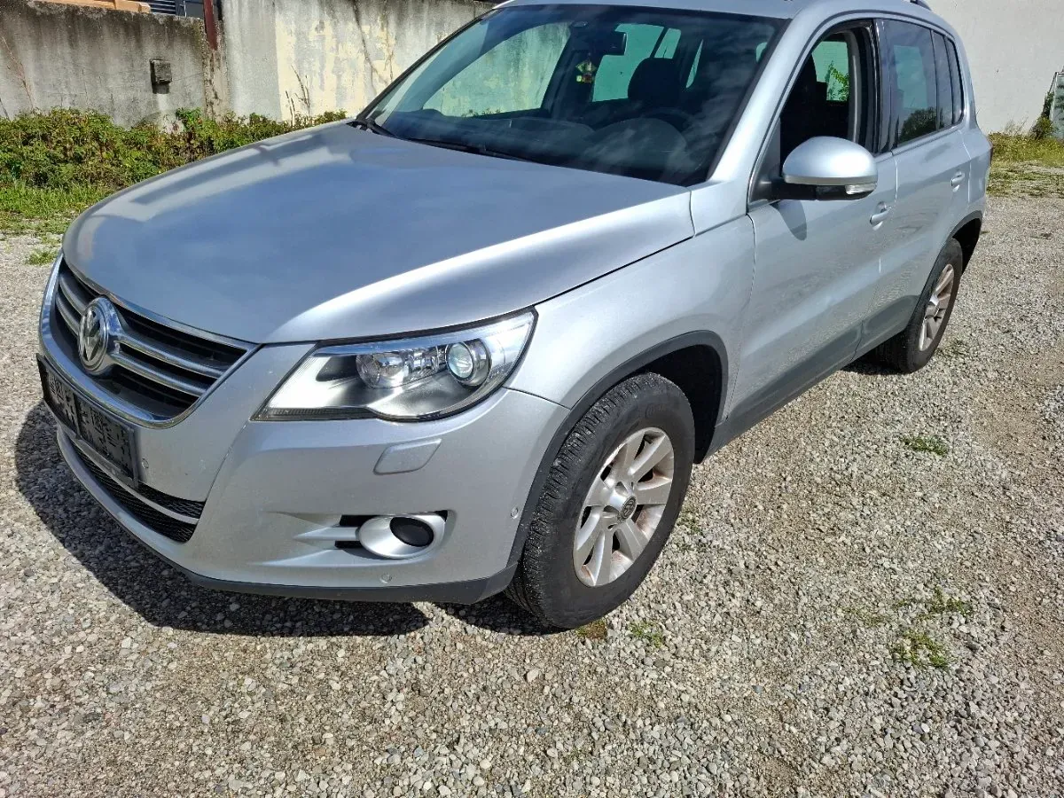 Volkswagen Tiguan 2008 photo 2