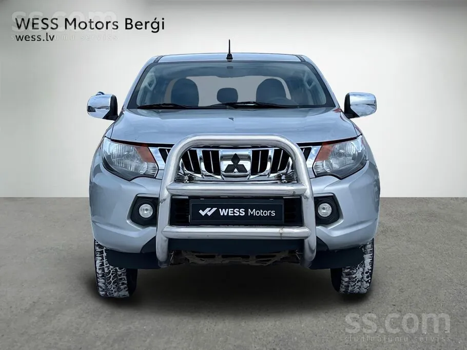 Mitsubishi L200 2016 photo 5