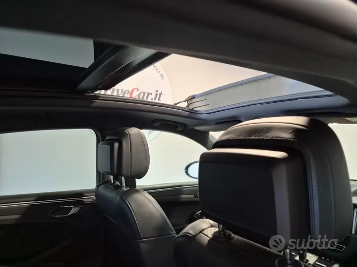 Porsche Macan 2024 photo 3