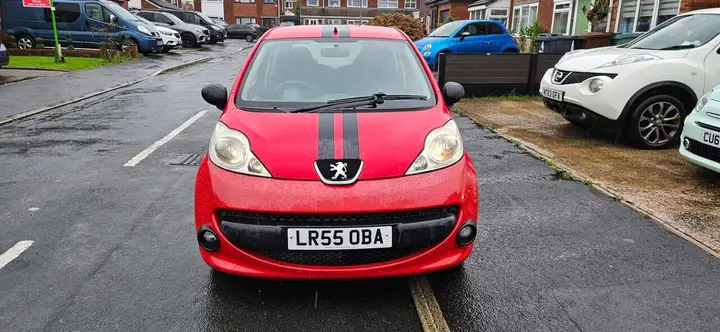 Peugeot 107 2005 photo 5