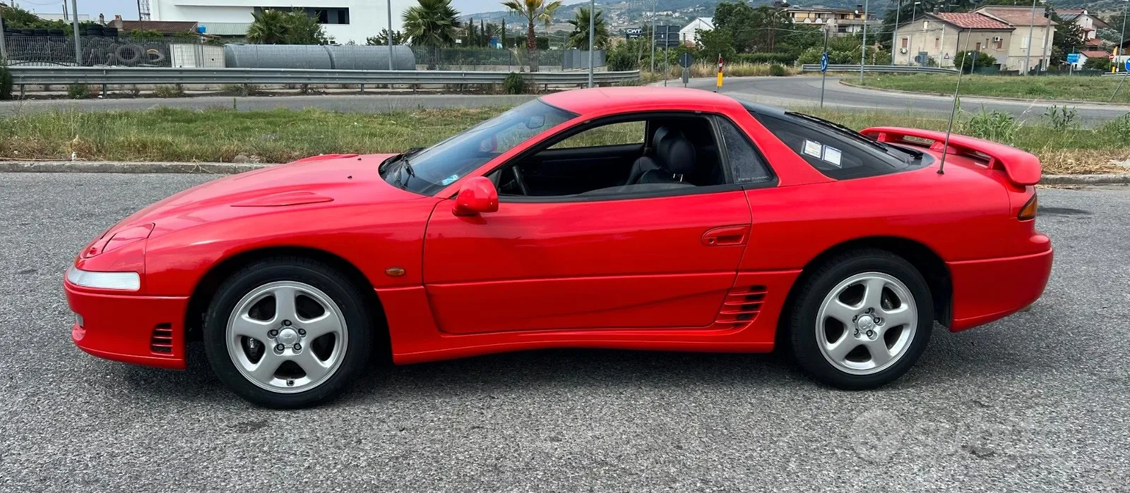 Mitsubishi 3000 Gt 1996 photo 4