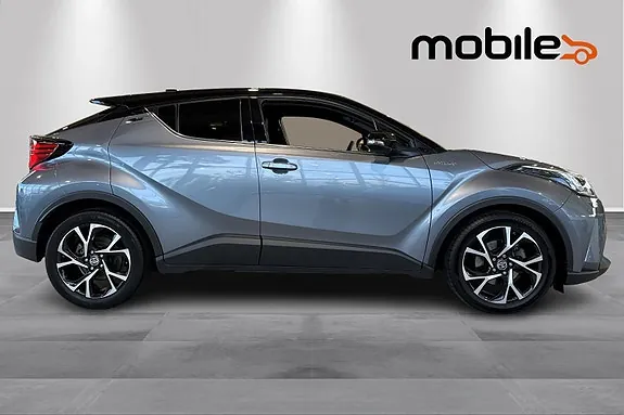 Toyota C-Hr 2020 photo 2