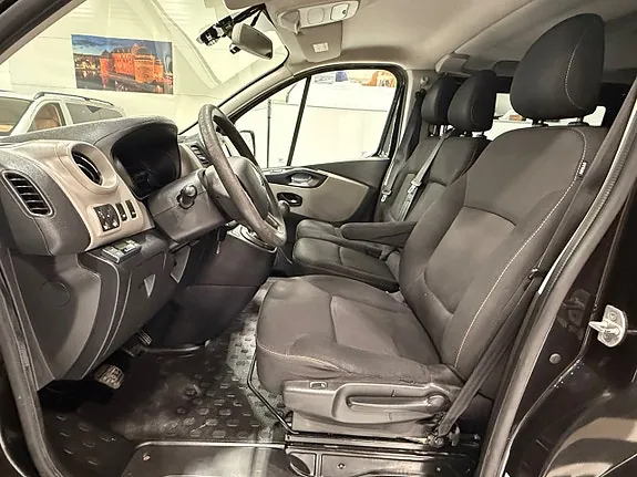 Renault Trafic 2016 photo 5