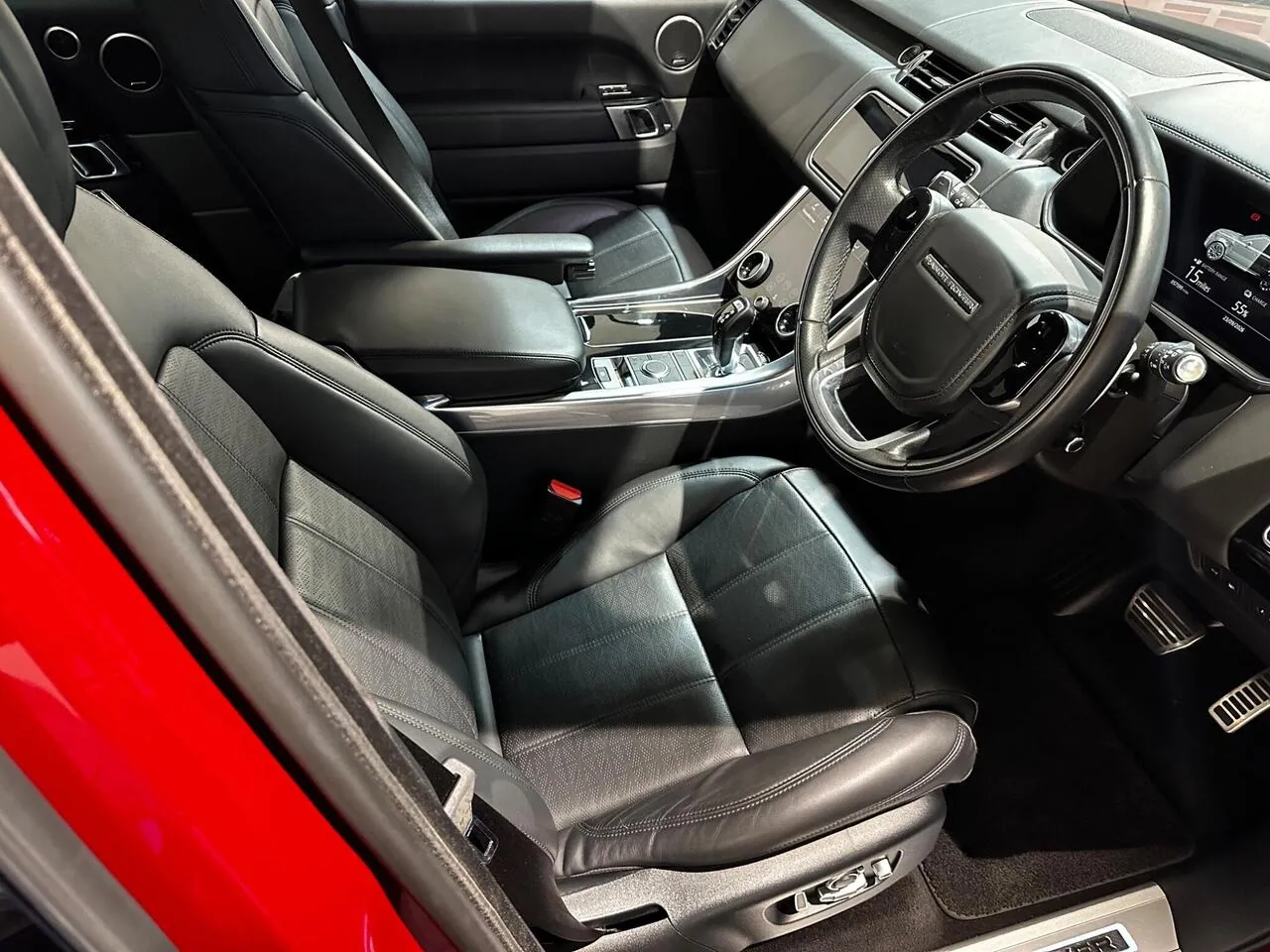 Land Rover Range Rover Sport 2018 photo 4