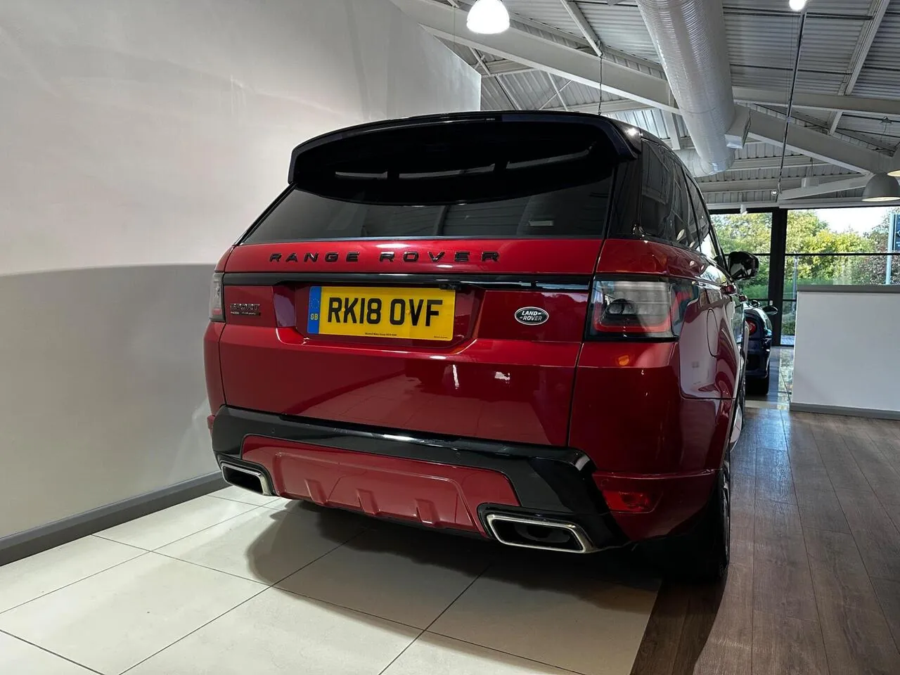 Land Rover Range Rover Sport 2018 photo 2
