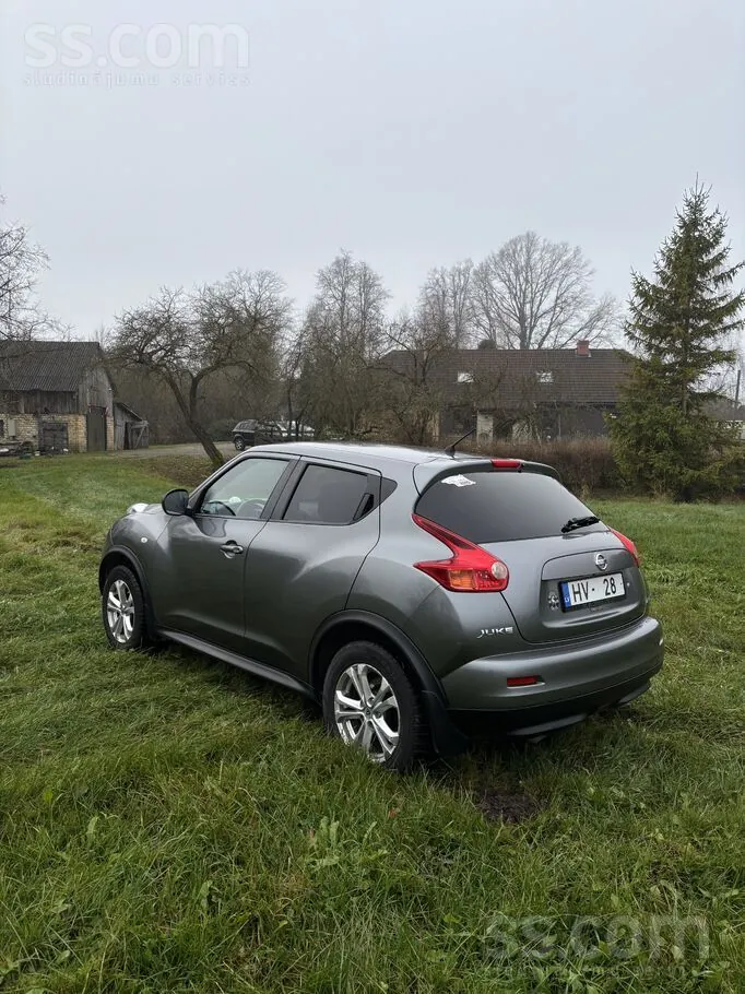Nissan Juke 2011 photo 4