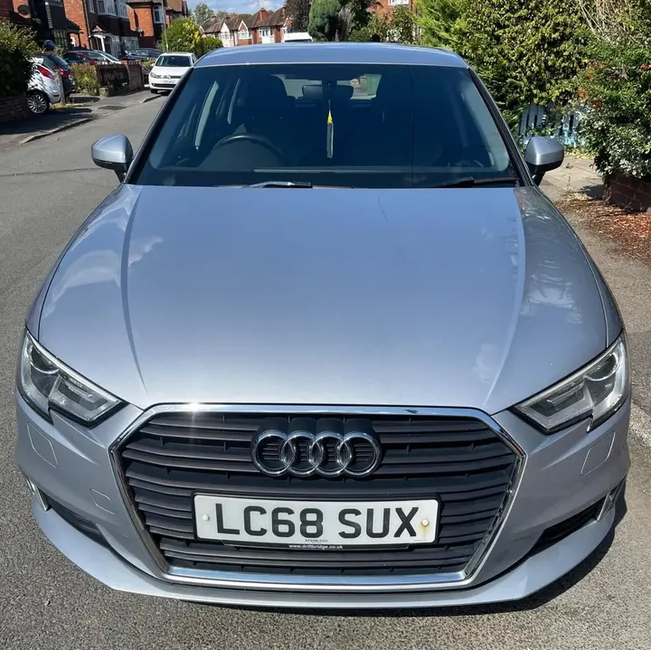 Audi A3 2018 photo 2