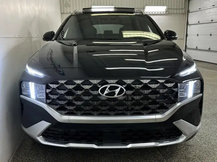 Hyundai Santa Fe 2023 photo 2