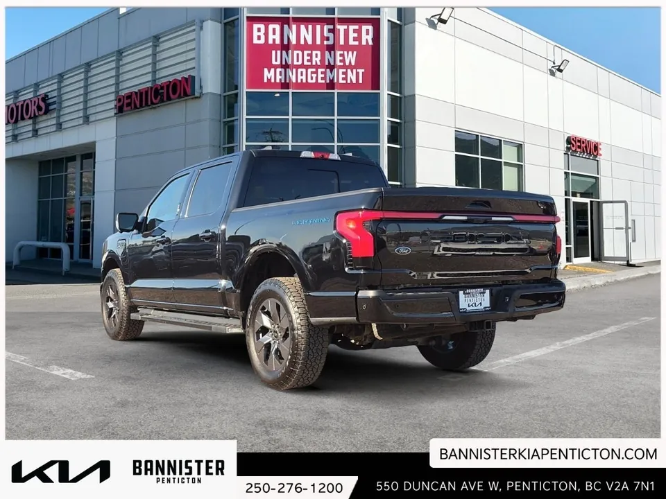 Ford F-150 Lightning 2022 photo 4