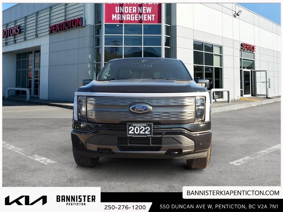 Ford F-150 Lightning 2022 photo 2