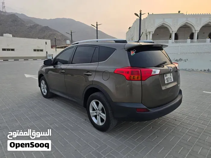Toyota Rav 4 2015 photo 5