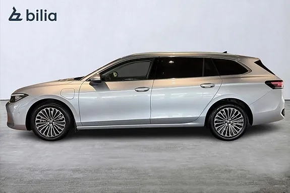Volkswagen Passat 2025 photo 5