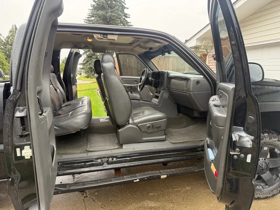 Chevrolet Silverado 2500 2006 photo 5