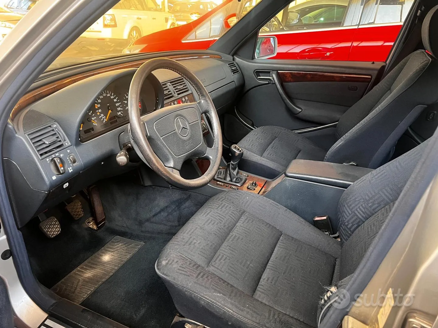 Mercedes-Benz C-Class 2001 photo 4