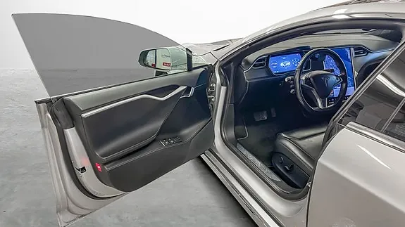 Tesla Model S 2018 photo 4