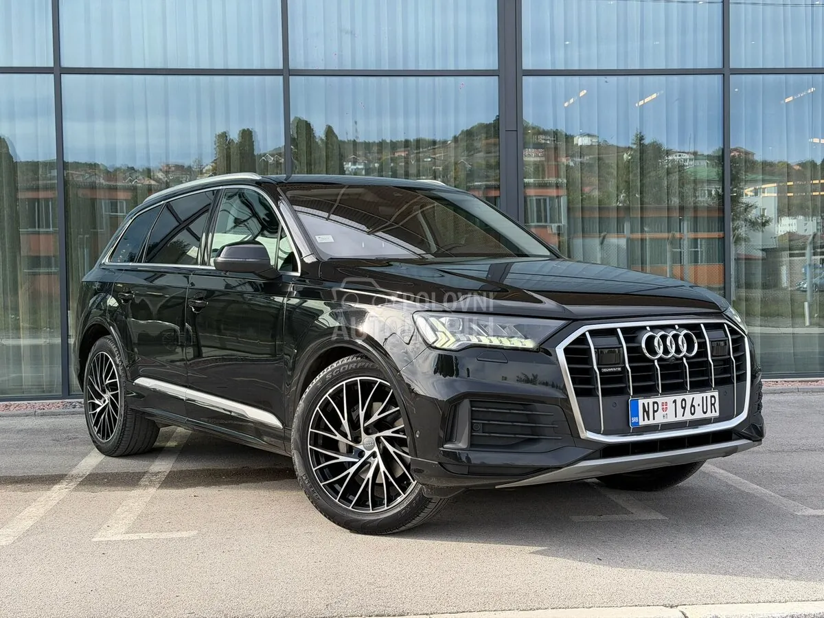 Audi Q7 2022 photo 3