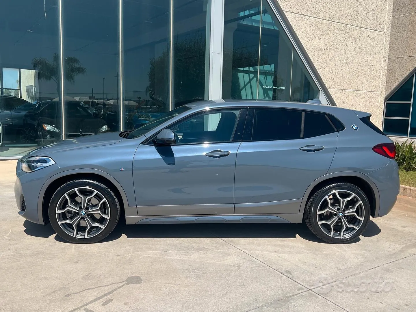 BMW X2 2022 photo 2