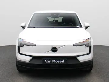 Volvo Ex30 2024 photo 3