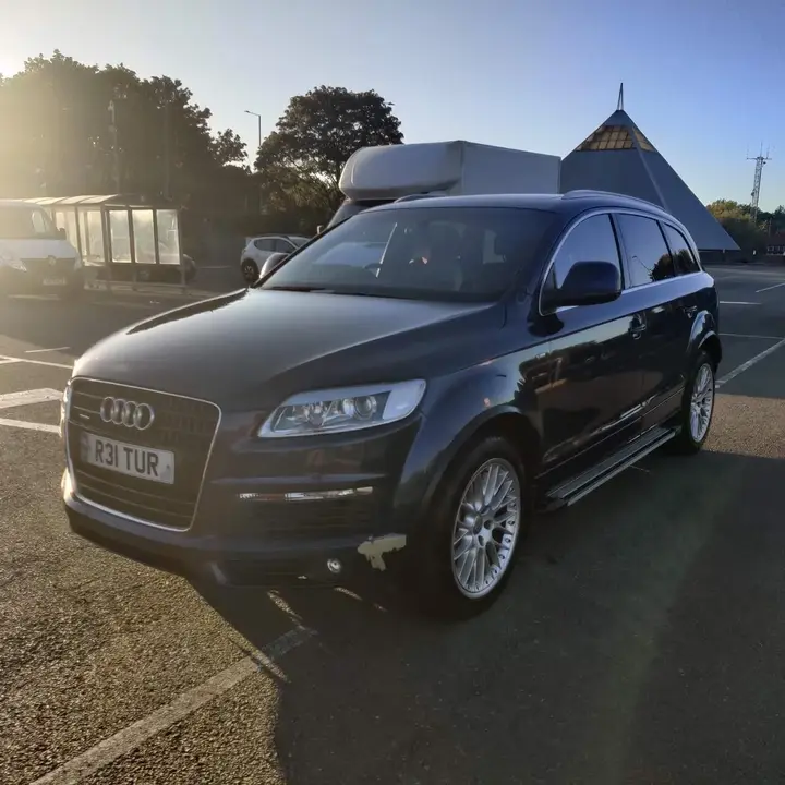 Audi Q7 2008 photo 3
