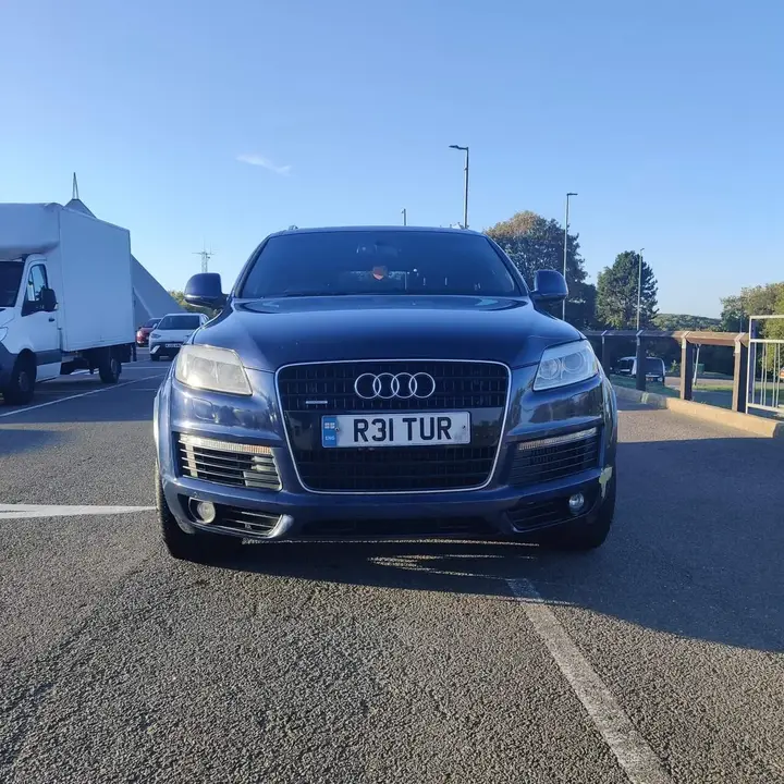 Audi Q7 2008 photo 2