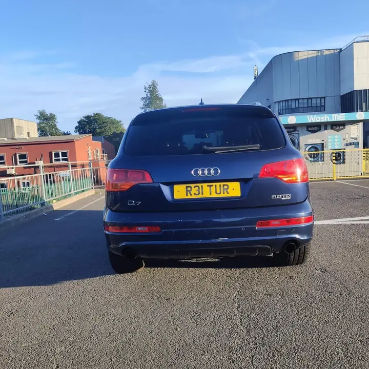 Audi Q7 2008 photo 5