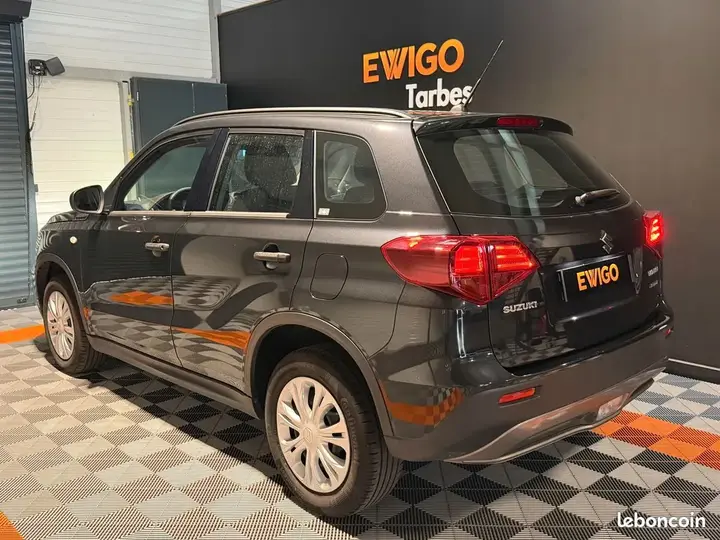 Suzuki Vitara 2021 photo 2