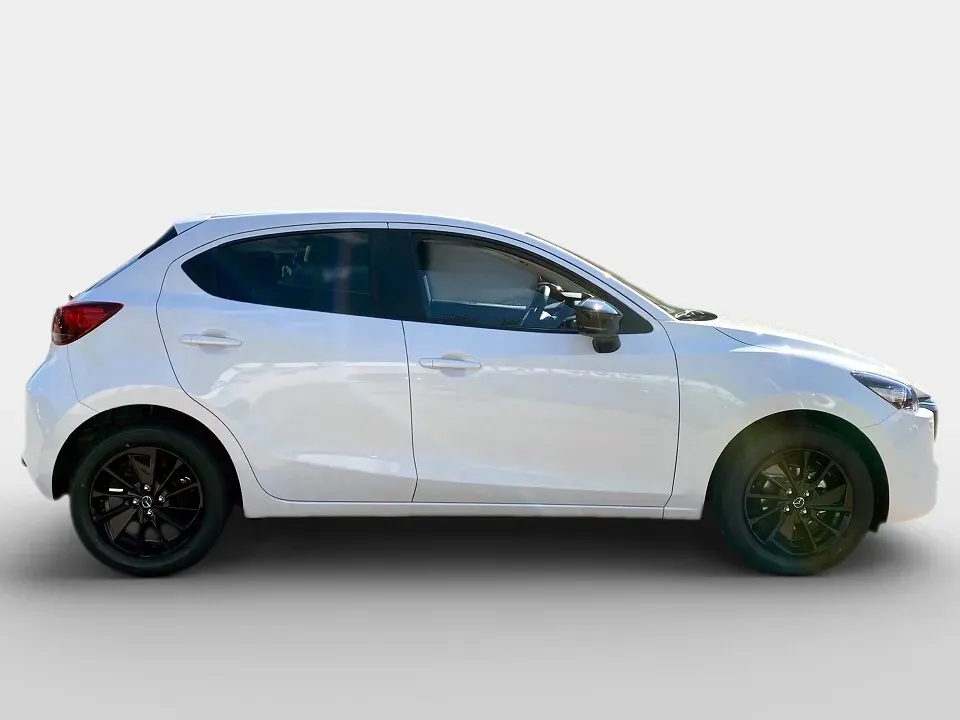 Mazda Mazda2 2024 photo 3
